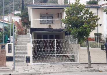 ALQUILER ANUAL CASA EN VILLA CARLOS PAZ