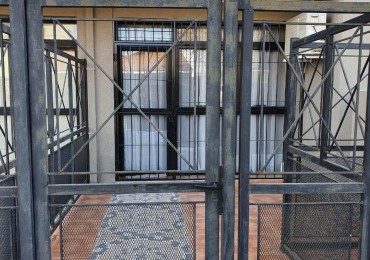 Departamento Planta Baja- Cerca del centro con pileta y asador 